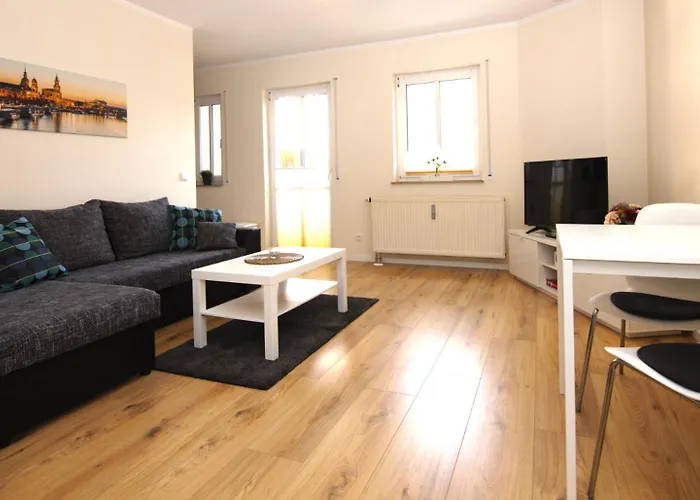 Friedrichs Stuebchen *gemuetlich*modern*innenstadt* アパート ドレスデン